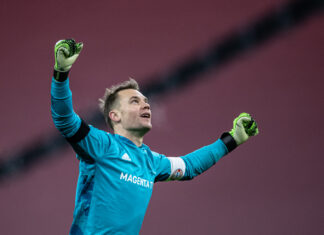 Neuer sets new Bundesliga record for most clean sheets