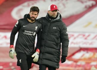 Klopp dreaming of top four PL finish