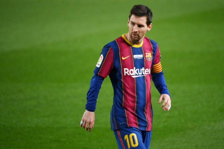 Lionel Messi finally leaves Barcelona