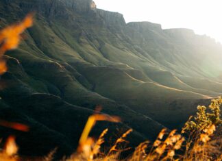 Stunning landscapes, farming hospitality and intense competition at Ultra-trail Drakensberg