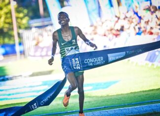 High Five for Steyn as Khonkhobe dances to Two Oceans Gold