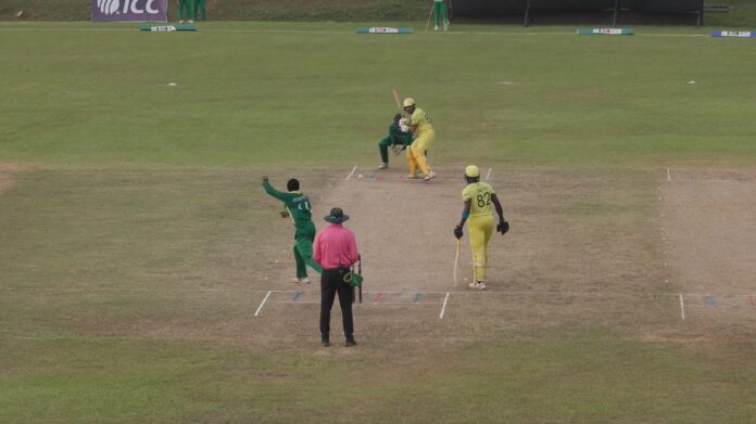 Uganda_and_Nigeria_battling_during_T20_match